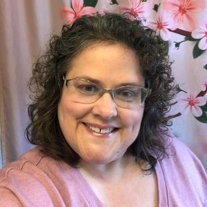 Meet your Posher, Corie